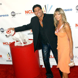 Jose Conseco in 2009 NCLR ALMA Awards - Arrivals