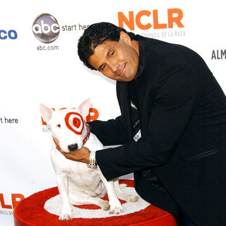 Jose Conseco in 2009 NCLR ALMA Awards - Arrivals