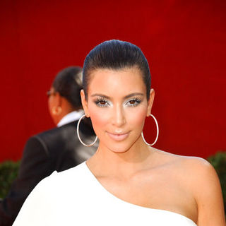 Kim Kardashian in The 61st Annual Primetime Emmy Awards - Arrivals
