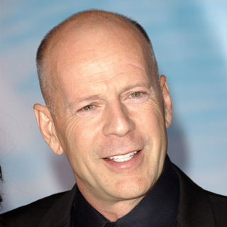 Bruce Willis in "Surrogates" World Premiere - Arrivals