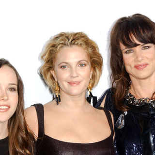 Ellen Page, Drew Barrymore, Juliette Lewis in "Whip It!" Los Angeles Premiere - Arrivals