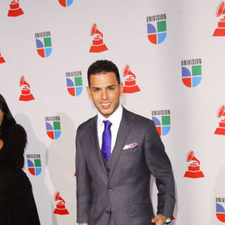 Tito El Bambino in The 10th Annual Latin GRAMMY Awards - Arrivals - ALO-096154