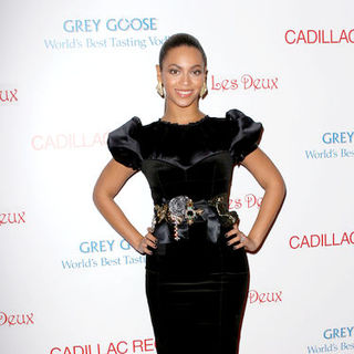 Beyonce Knowles in "Cadillac Records" Los Angeles Premiere - Arrivals