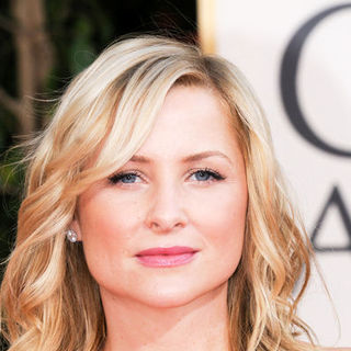 Jessica Capshaw in 66th Annual Golden Globes - Arrivals