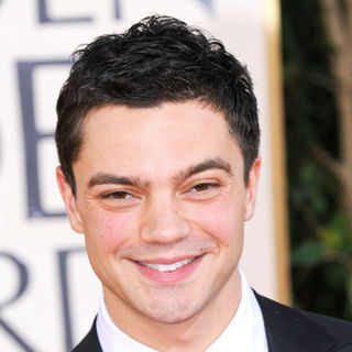 Dominic Cooper in 66th Annual Golden Globes - Arrivals