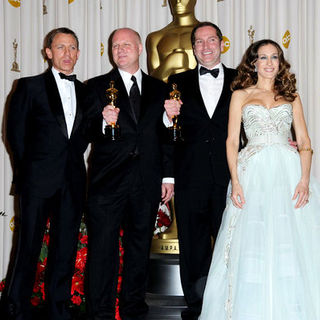 Daniel Craig, Donald Graham Burt, Victor J. Zolfo, Sarah Jessica Parker in 81st Annual Academy Awards - Press Room