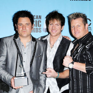 Rascal Flatts in 2009 American Music Awards - Press Room