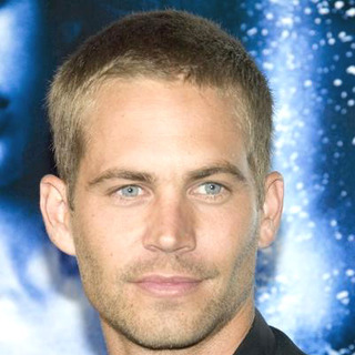 Paul Walker in Into The Blue Los Angeles Premiere - Arrivals