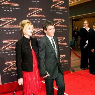 Antonio Banderas, Melanie Griffith in The Legend of Zorro Los Angeles Premiere - Red Carpet