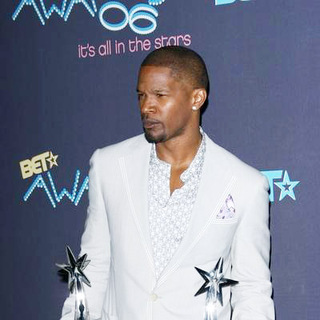 Jamie Foxx in 2006 BET Awards - Press Room