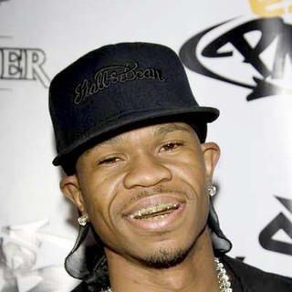 Chamillionaire in Nick Cannon Celebrates His 26th Birthday and the Opening of PNB Nation on Melrose