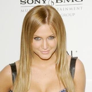 Ashlee Simpson in 2007 Clive Davis Pre-Grammy Awards Party