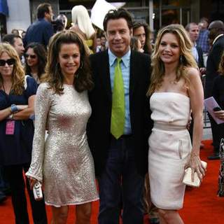Kelly Preston, John Travolta, Michelle Pfeiffer in Los Angeles Premiere of HAIRSPRAY