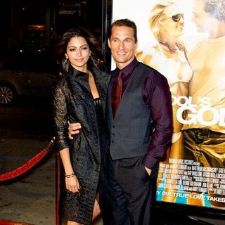 Matthew McConaughey, Camila Alves in "Fool's Gold" World Premiere