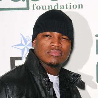 Ne-Yo in 4th Annual Black Eyed Peas Peapod Foundation Benefit Concert
