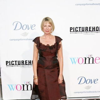 Diane English in "The Women" Los Angeles Premiere - Arrivals