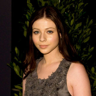 Michelle Trachtenberg in Grand Opening of Catherine Malandrino Maison