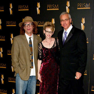 Bob Forrest, Dr. Drew Pinsky, Shelly Sprague in 2009 PRISM Awards - Arrivals