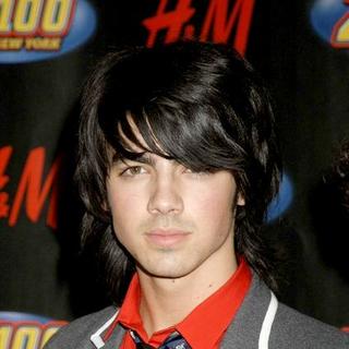 Jonas Brothers, Joe Jonas in Z100 Jingle Ball 2007 - Press Room