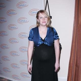 Melissa Joan Hart in "Hollywood Bag Ladies" Lupus Luncheon