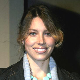 Jessica Biel in 2005 Volkswagen Jetta Premiere Party - Red Carpet