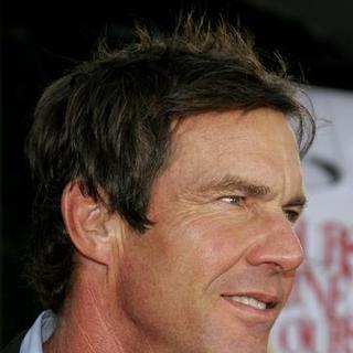 Dennis Quaid in Yours, Mine and Ours World Premiere - Arrivals