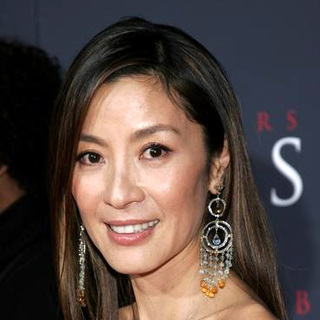 Michelle Yeoh in Premiere of Memoirs of a Geisha