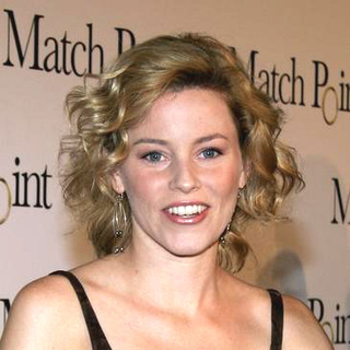 Elizabeth Banks in Match Point Premiere - Arrivals