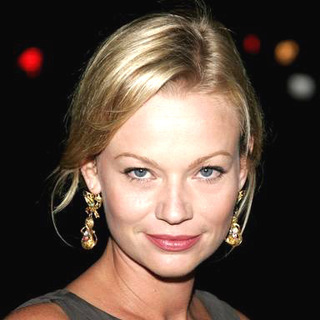 Samantha Mathis in The Queen Los Angeles Premiere