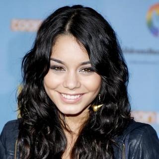 Vanessa Hudgens in "High School Musical 2" DVD Premiere - Arrivals