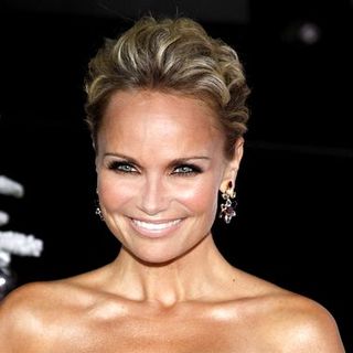 Kristin Chenoweth in "Four Christmases" World Premiere - Arrivals
