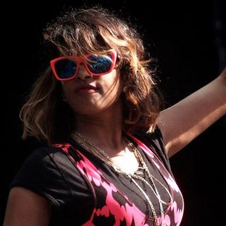 M.I.A. in Virgin Music Festival in Toronto Island Park 09/08/07