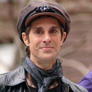 Perry Farrell in International Workers Day rally in Chicago - May 1, 2008