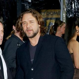 Russell Crowe in "American Gangster" Industry Screening - Arrivals