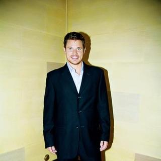 Nick Lachey in The Anti Voilence 2003 Courage Awards