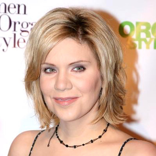 Alison Krauss in Organic Style Magazine presents 3rd Annual Women With Organic Style Awards
