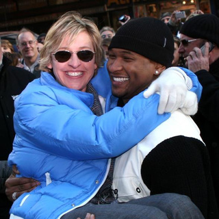 Ellen Degeneres, Usher in Ellen Degeneres and Usher Tape Here New York City Segment In Times Square