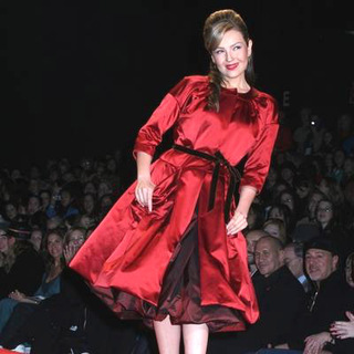 Thalia in Olympus Fashion Week Fall 2006 - Heart Truth Red Dress Collection Show