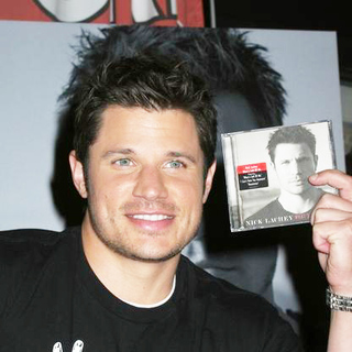 Nick Lachey in Nick Lachey Signs Copies of His New CD What's Left of Me