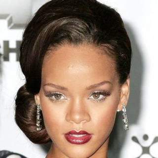 Rihanna in Rihanna at 3rd Annual Fashion Rocks to Kick Off 2007 New York Fashion Week
