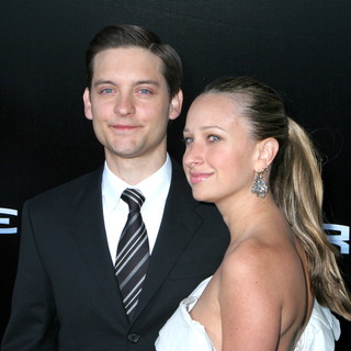 Tobey Maguire, Jennifer Meyer in Spider-Man 3 Movie Premiere - New York City - Arrivals