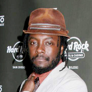 will.i.am in DJMark Ronson's Exclusive CD and Sneak Preview of will.i.am's Fashion Uniforms