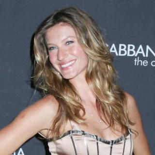 Gisele Bundchen in Dolce and Gabbana Launches The One Fragrance at SAKS Fifth Avenue