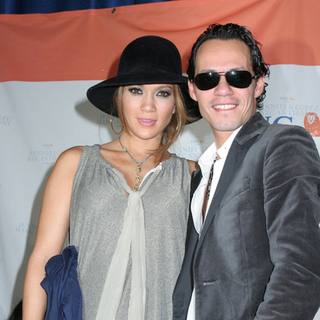 Jennifer Lopez, Marc Anthony in ING Presents Kick-Off 'En Concierto' Tour at PS36 Union Port School