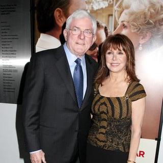 Marlo Thomas, Phil Donahue in "Charlie Wilson's War" New York City Premiere - Arrivals