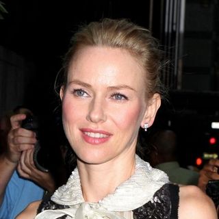 Naomi Watts in Nakheel Launches Trump International Hotel and Tower Dubai - Outside Arrivals