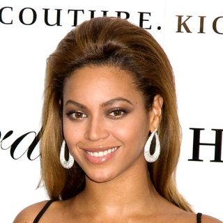 Beyonce and Tina Knowles Celebrate the New House of Dereon Collection at Bloomingdales in New York
