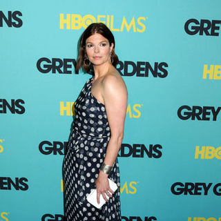 Jeanne Tripplehorn in HBO Films Presents "Grey Gardens" New York Premiere - Arrivals