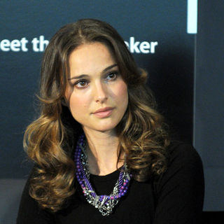 Natalie Portman in The Apple Store in Soho, New York Presents Meet the Filmmaker: Natalie Portman - April 24, 2009