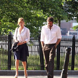 Jeffrey Dean Morgan, Hilary Swank in Jeffrey Dean Morgan and Hilary Swank Filming "The Resident" Movie in Brooklyn on July 1, 2009